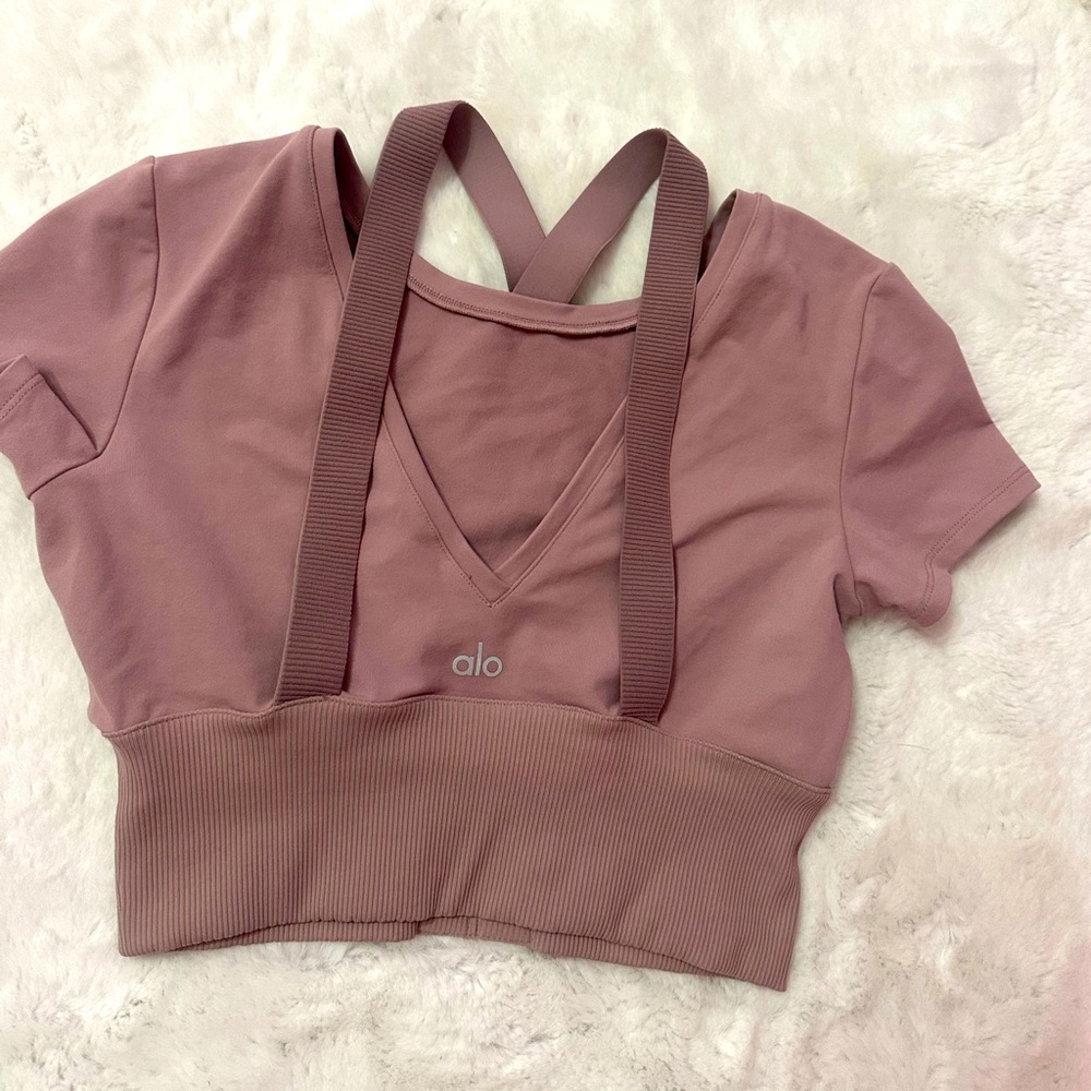 Alo yoga top